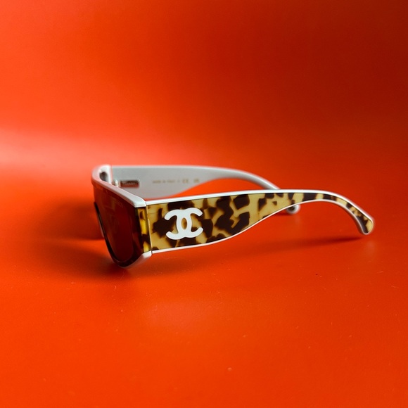 CHANEL 6056 CAT EYE SUNGLASSES - Picture 5 of 7